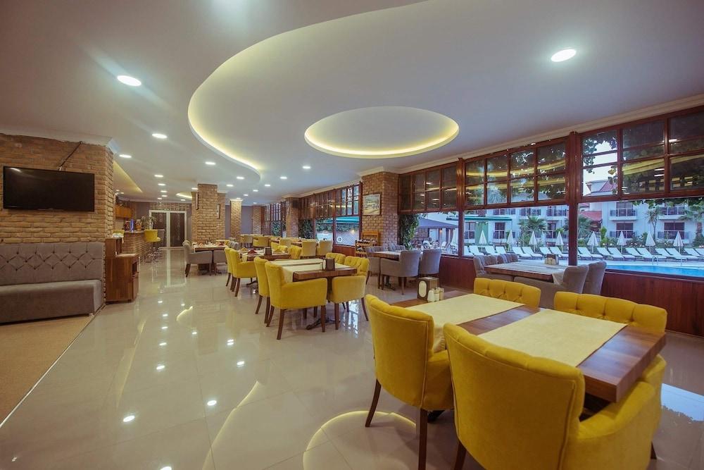 Han Deluxe Hotel Ölüdeniz Exterior foto